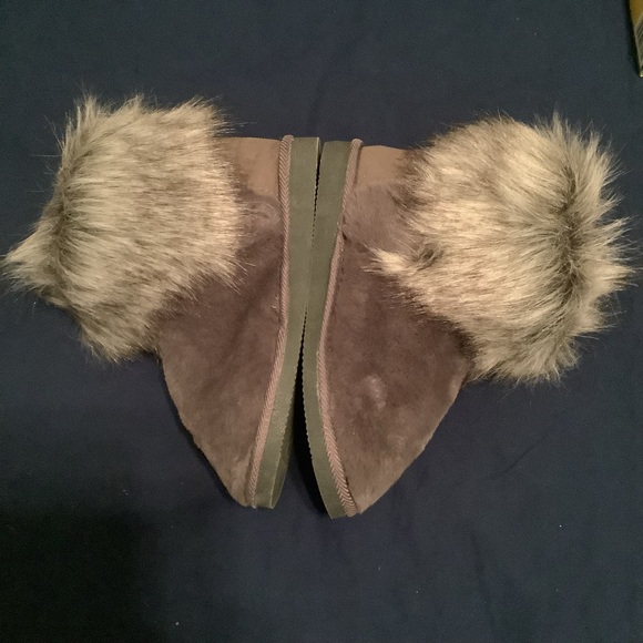 Pretty You London fur slipper boots NWOT - Picture 4 of 6